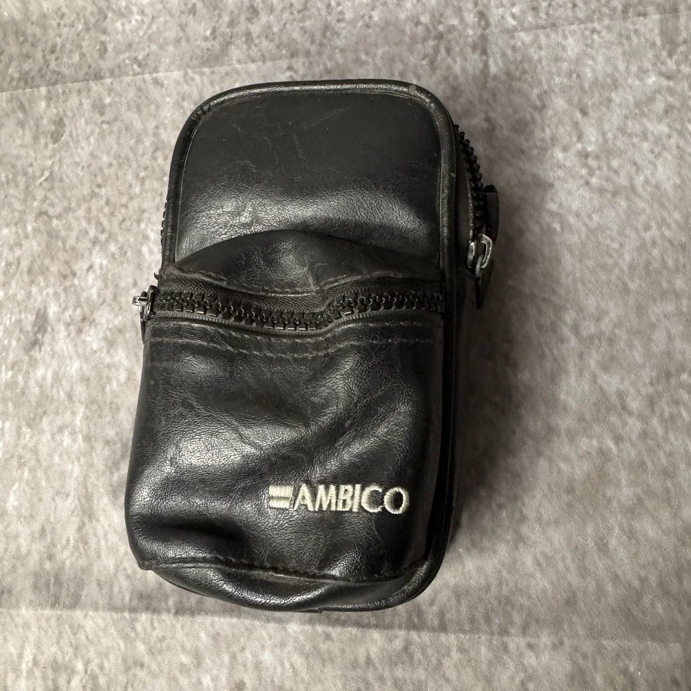 Nikon Coolpix 950 Digital Camera Working With Broken Battery Door Missing Pad